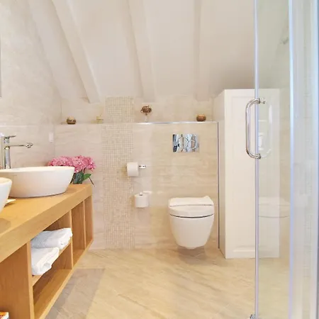 Lejlighed & Ivusic - Two Bedroom With Sea View